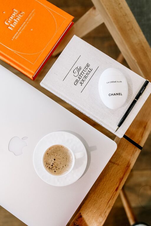 How to Start a Gratitude Journal and Make It a Daily Habit